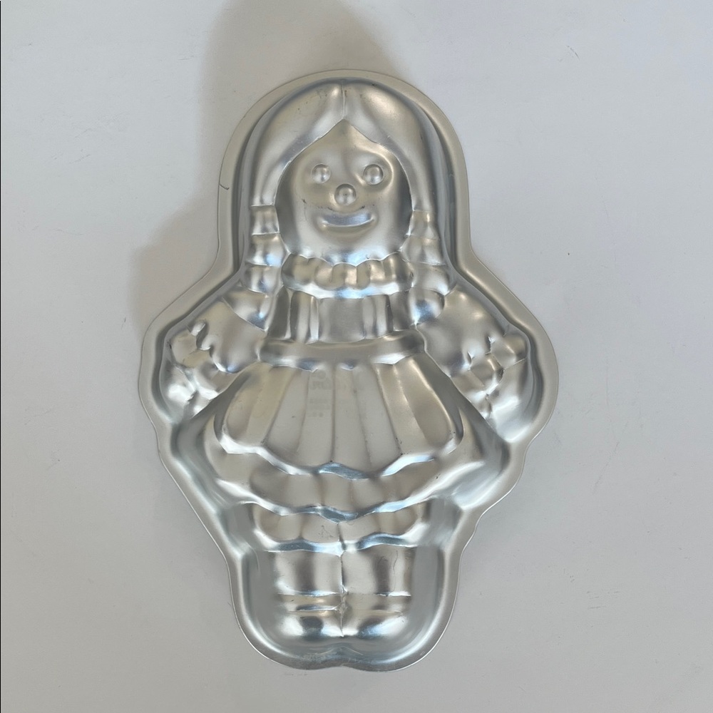 Vintage Wilton Small Doll Cake Pan 1975 508-450 Girl